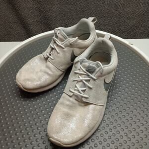 Nike Roshe Women Glitter Running Trainer Sneakers Gray